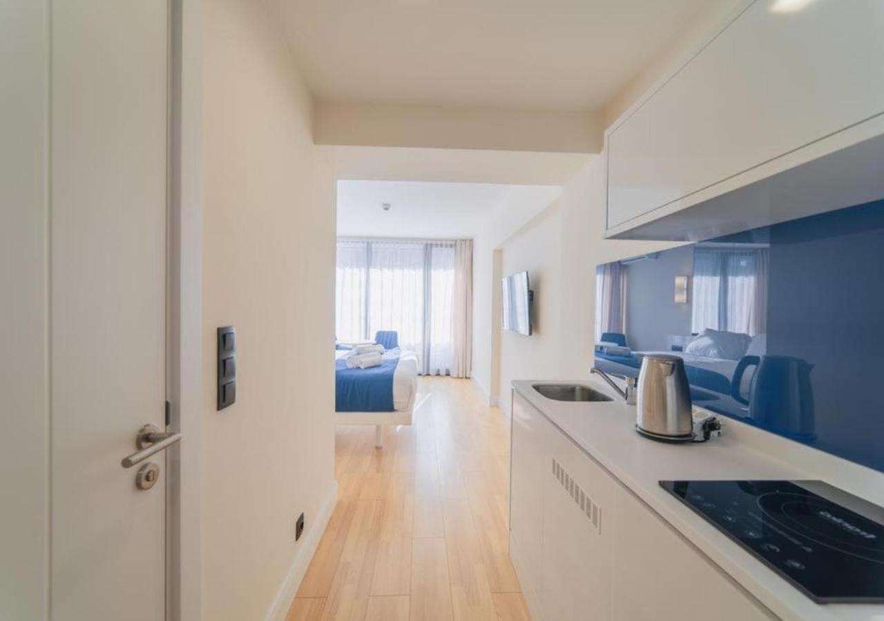 דירה Sea View Orbi